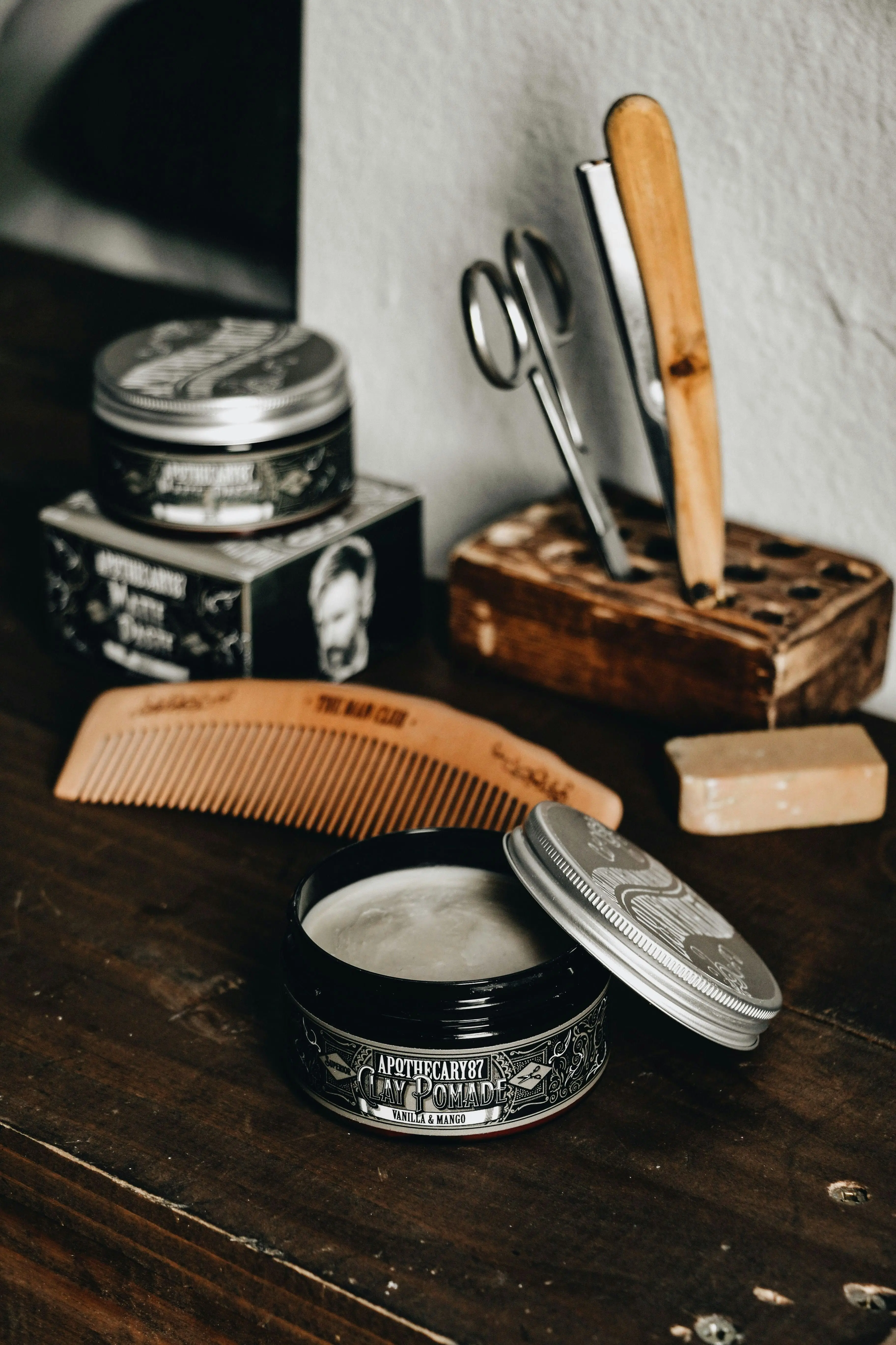Barber shop working hours